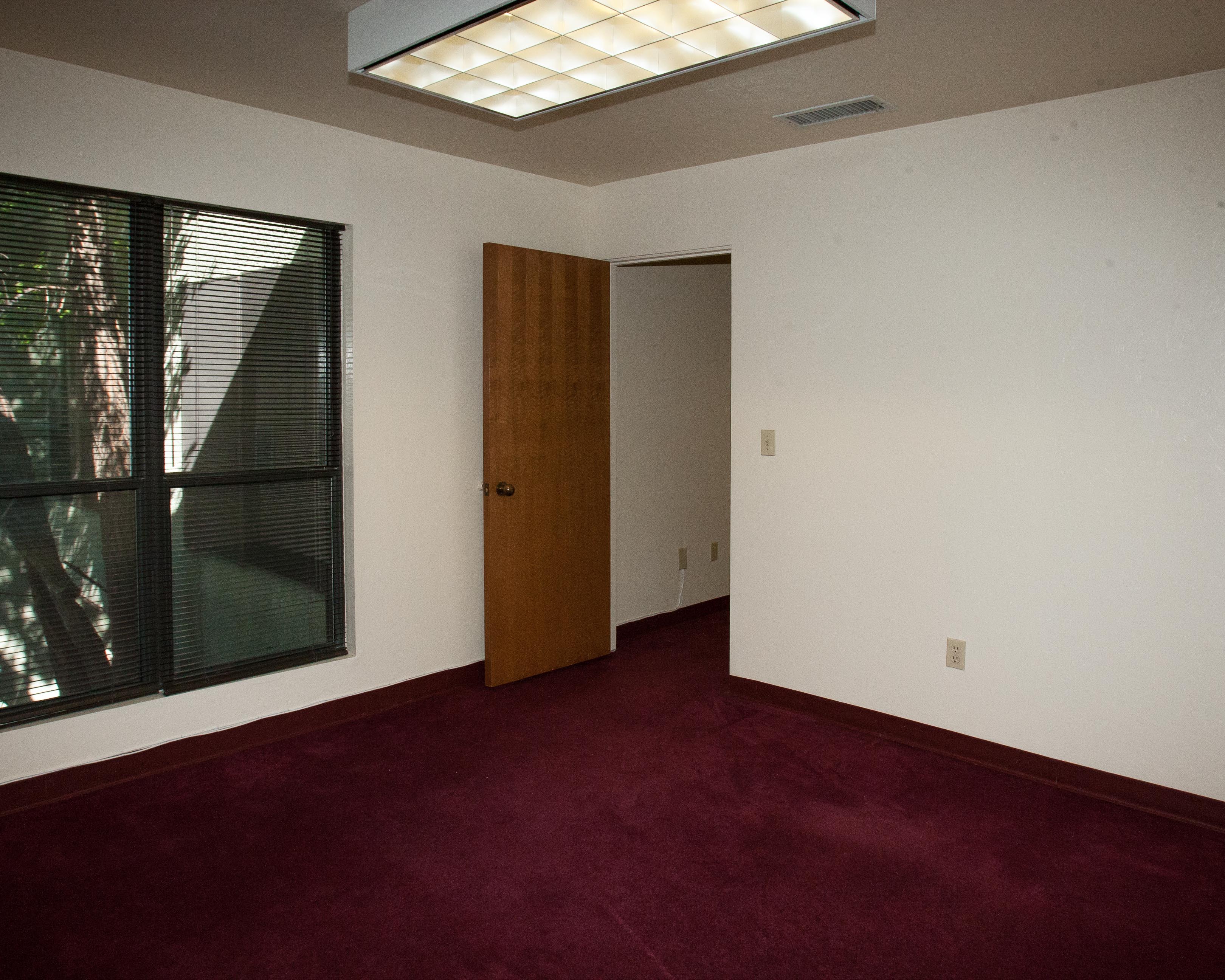 Suite 204 --8